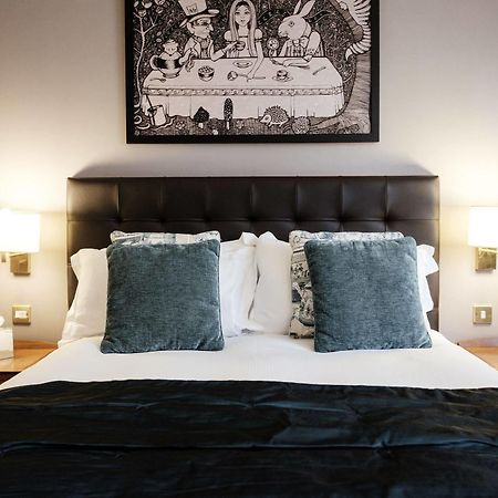 The Mad Hatter Hotel ลอนดอน ภายนอก รูปภาพ
