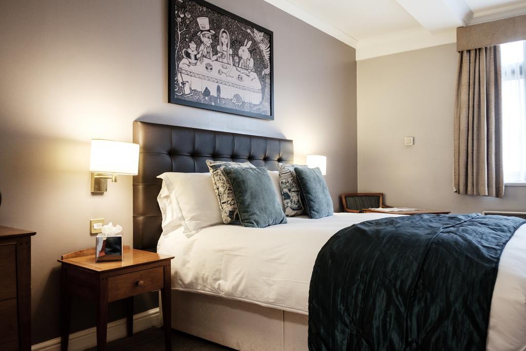 The Mad Hatter Hotel ลอนดอน ภายนอก รูปภาพ