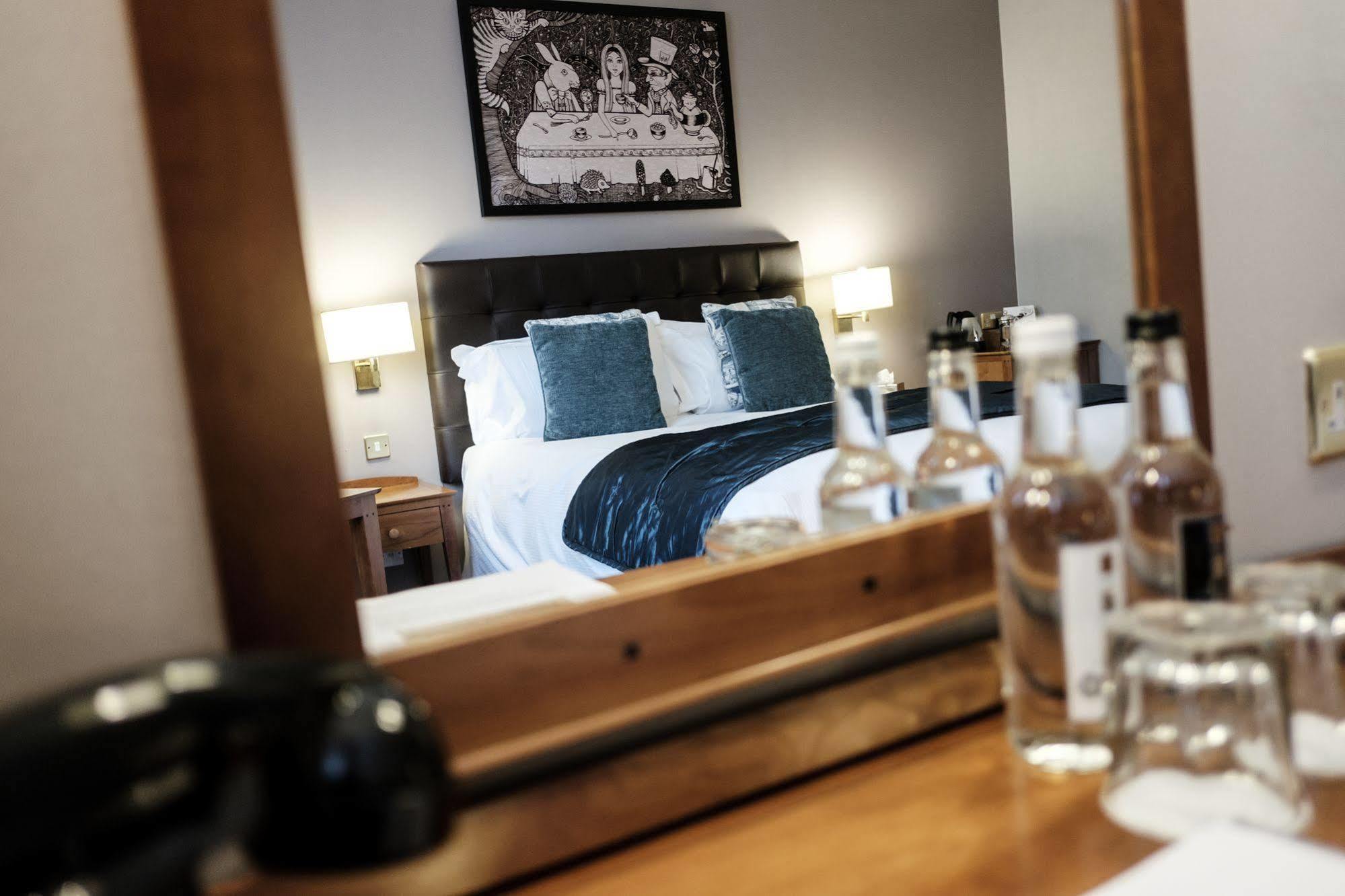 The Mad Hatter Hotel ลอนดอน ภายนอก รูปภาพ